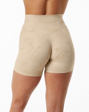 Alphalete Alphalux Wonder 6" Korte Broek Dames Beige | 35TKMXBHZ