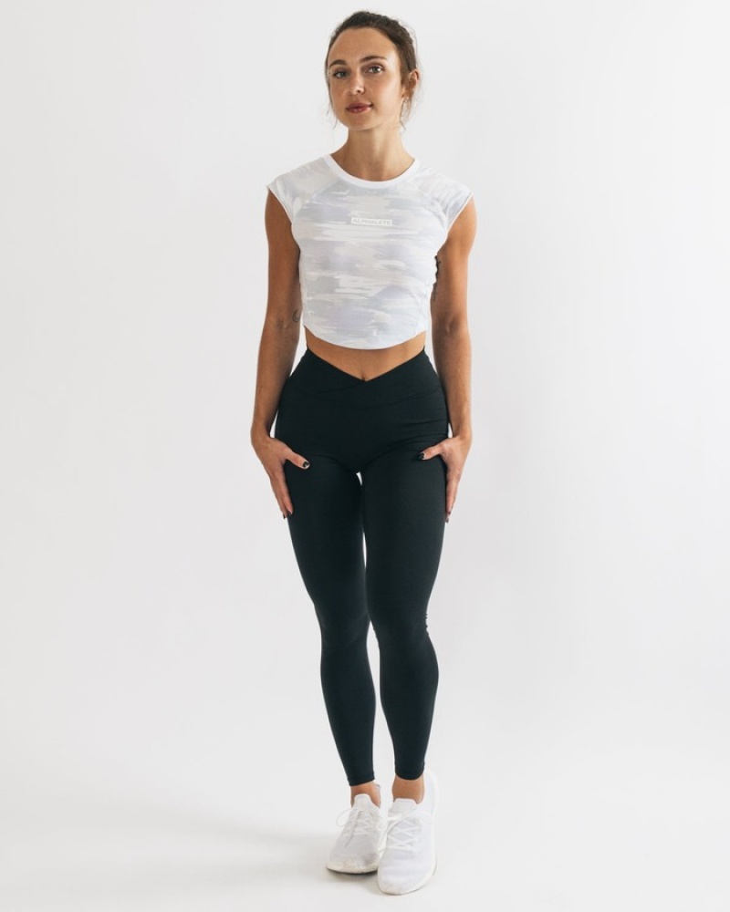 Alphalete Velocity Crop Overhemd Dames Camo | 23EMLIOCK